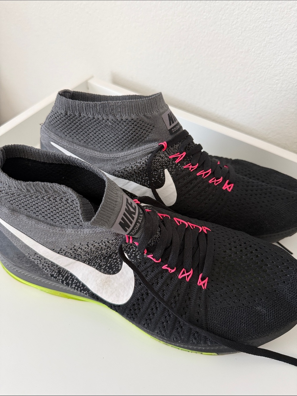 Nike Men's Zoom All Out Flyknit Size 11